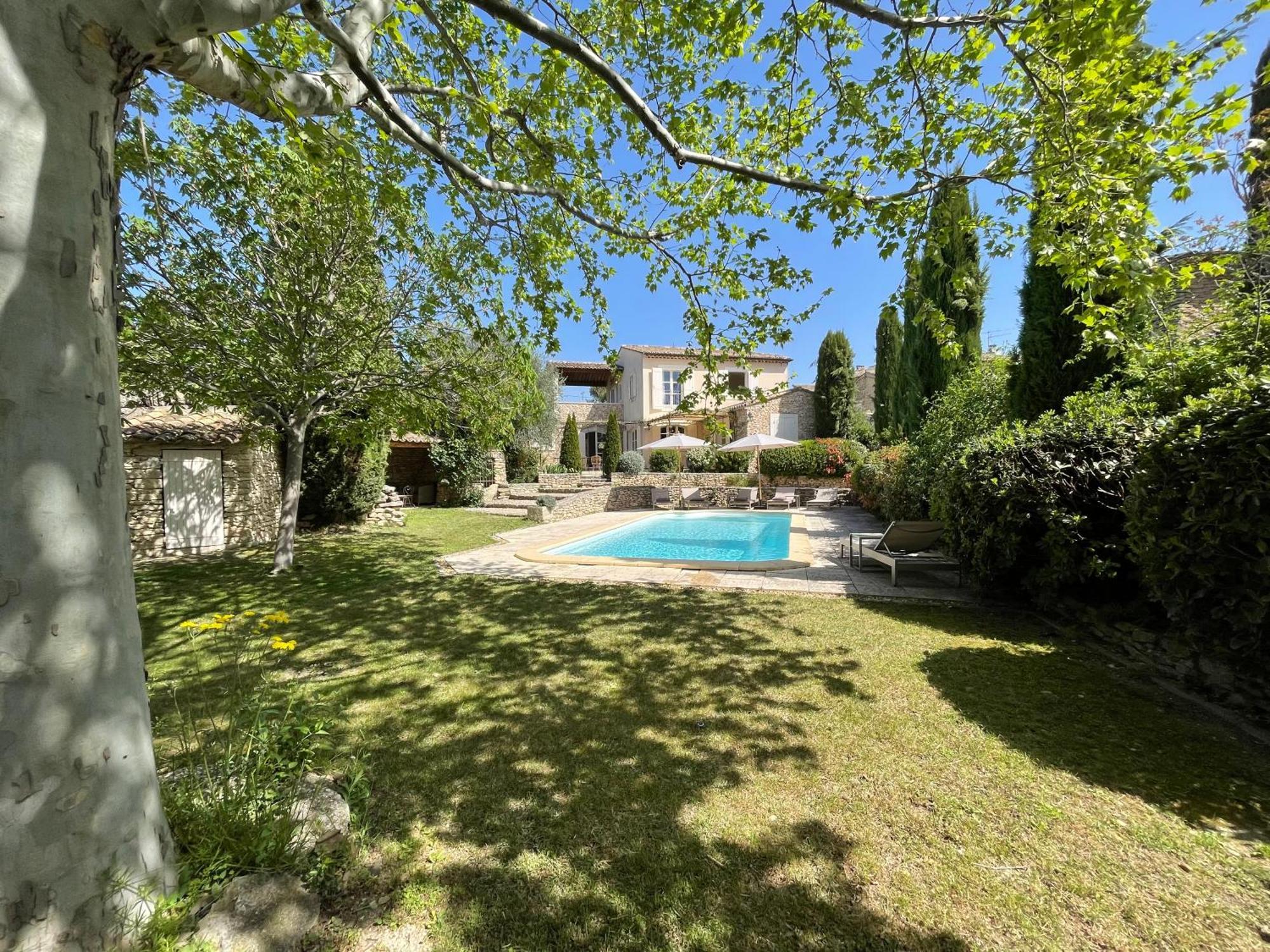 La Villa Baronnette Cabrieres-d'Avignon Luaran gambar
