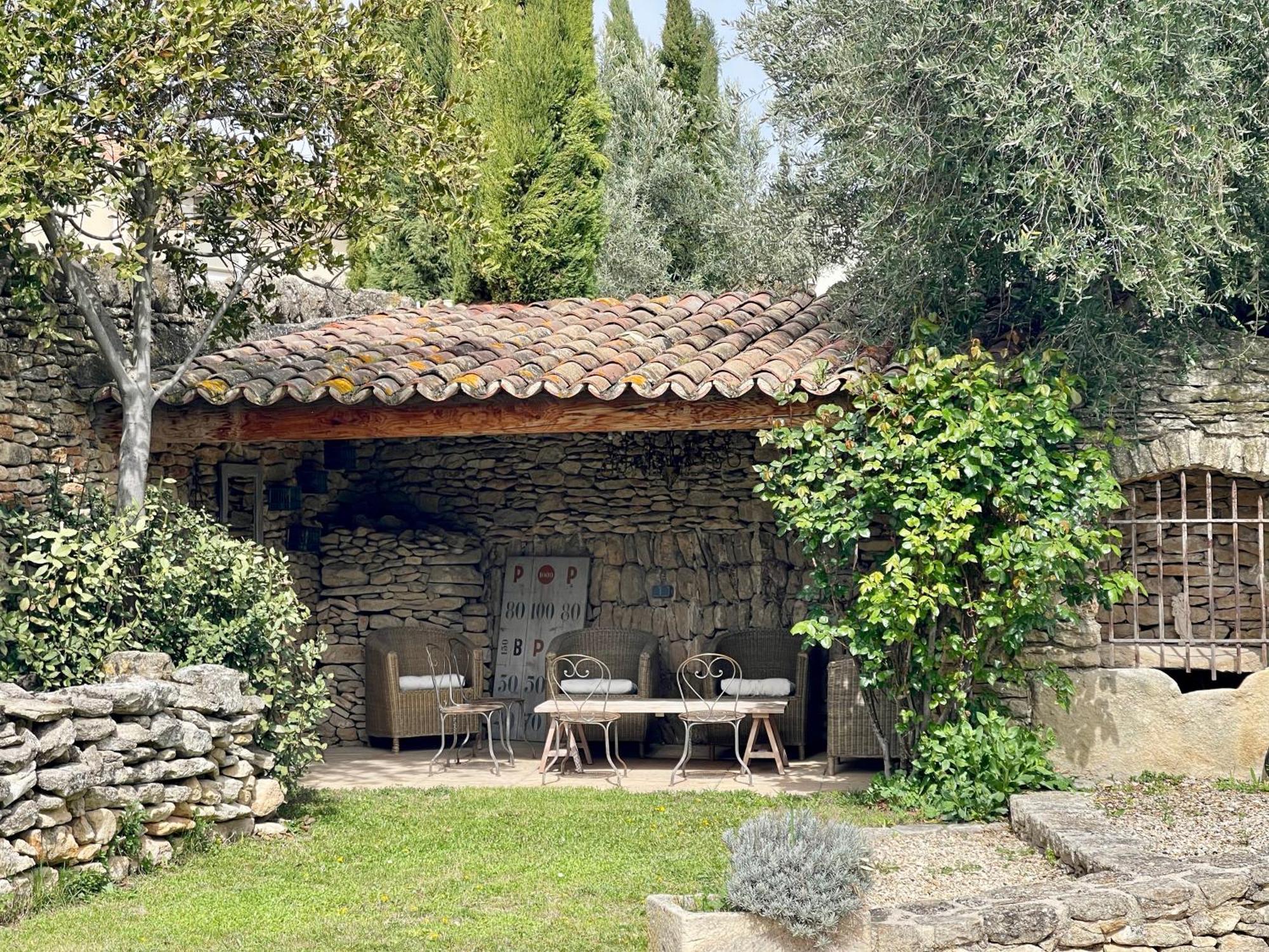La Villa Baronnette Cabrieres-d'Avignon Luaran gambar